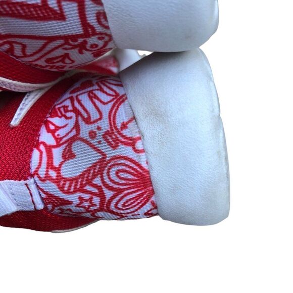 RARE 2015 Nike Roshe One Print GS 'Valentines Day' Size 7.5 - Picture 15 of 16